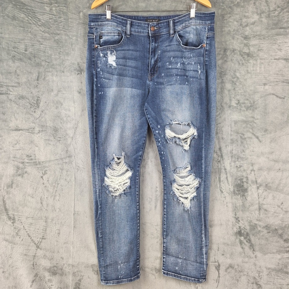 Judy Blue Jeans 18W Blue Boyfriend Fit Distressed High Rise Denim Casual Stretch